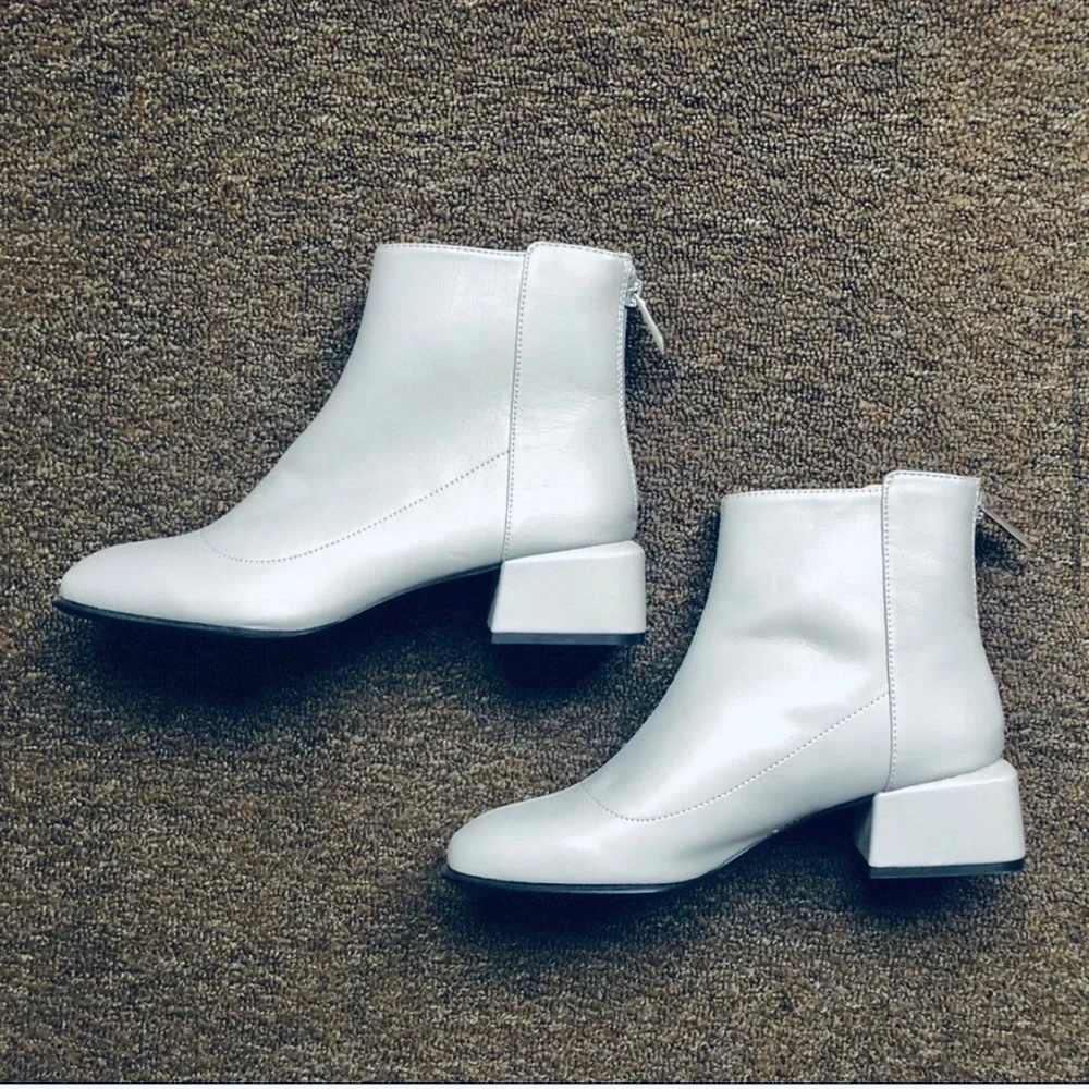 Zara TRF cube heel ankle boots (light grey) - Picture 7 of 12